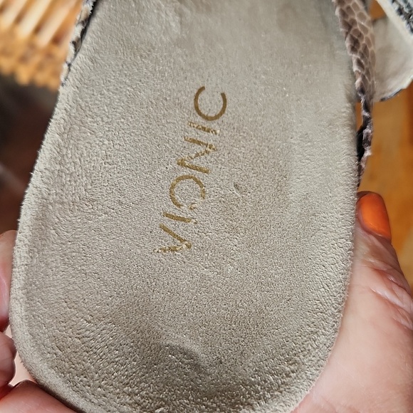 Vionic Jaya Strappy Faux Python Buckle Accent Slide Sandals sz 9 - Picture 10 of 16